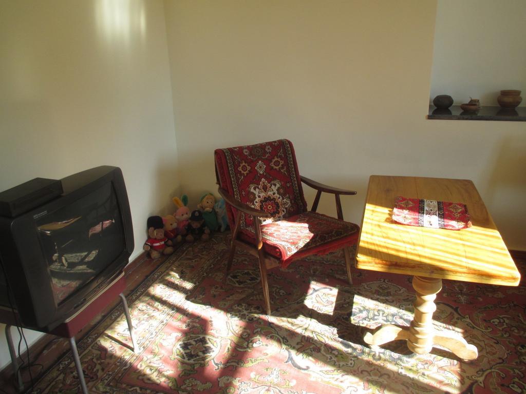 Yeghegnadzor Shushan B&B الغرفة الصورة