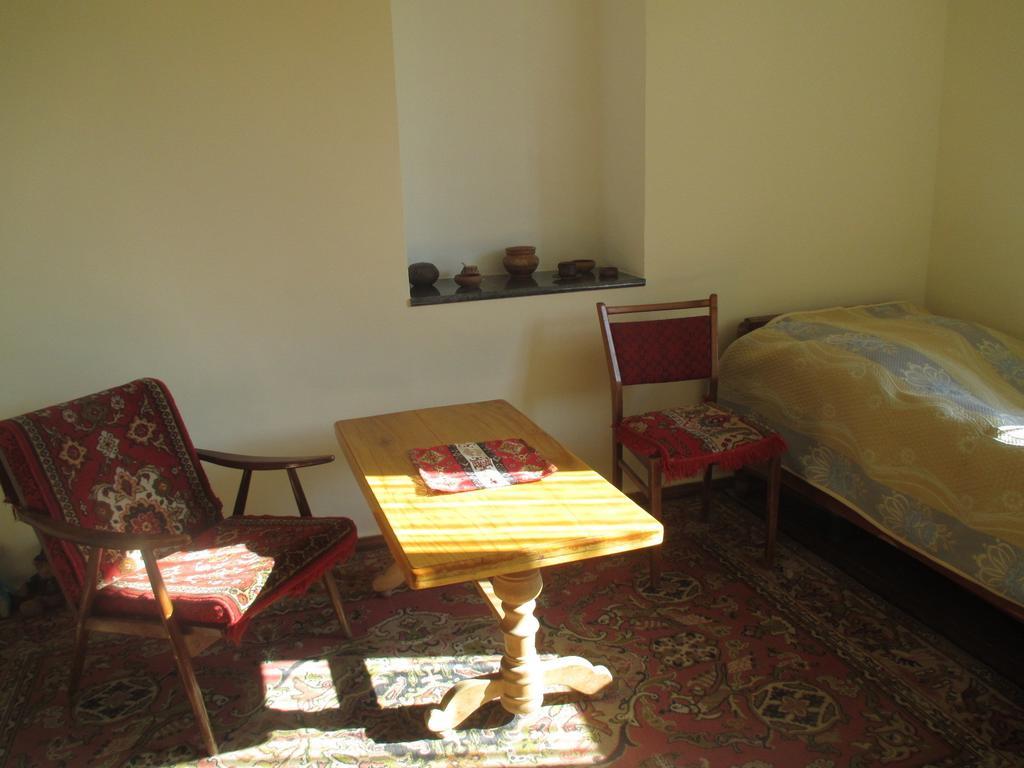 Yeghegnadzor Shushan B&B الغرفة الصورة